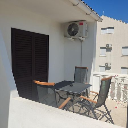 D&D Apartments Pag Town Εξωτερικό φωτογραφία